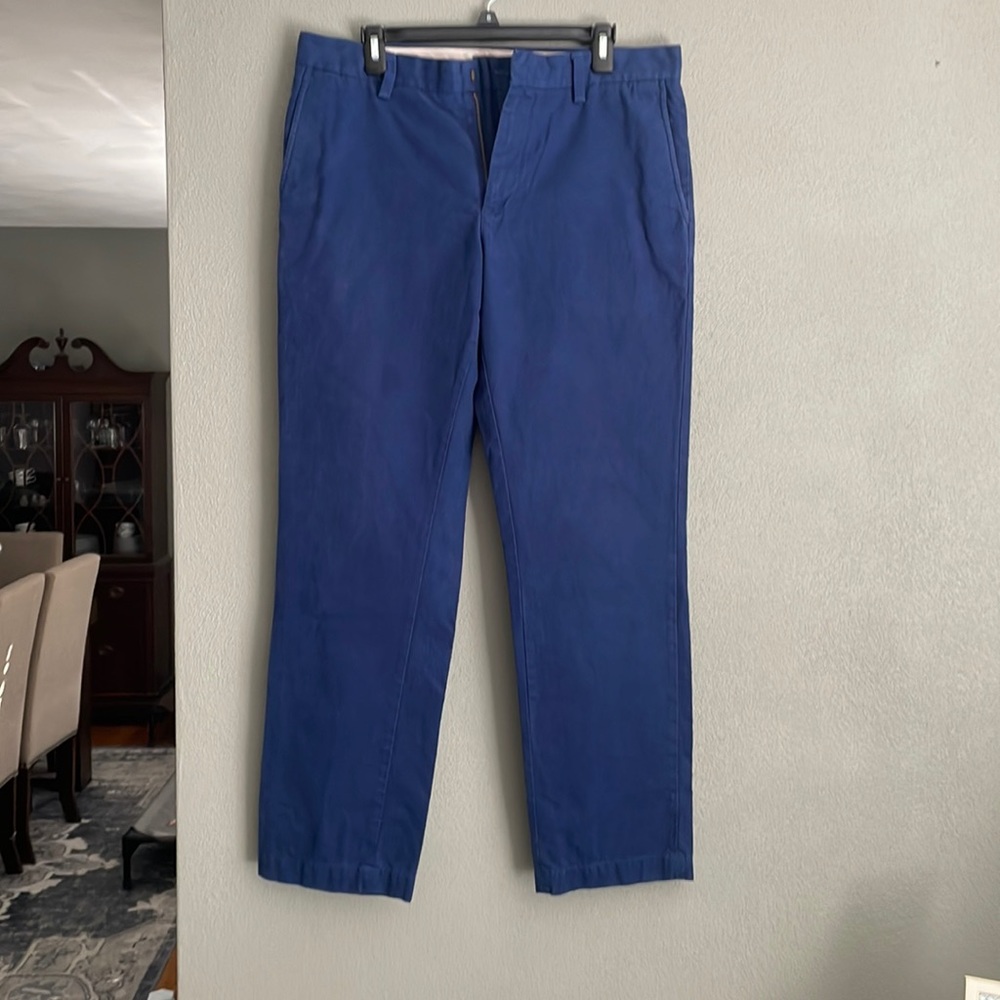 Banana Republic Emerson Chino 33-32 dark royal blue.